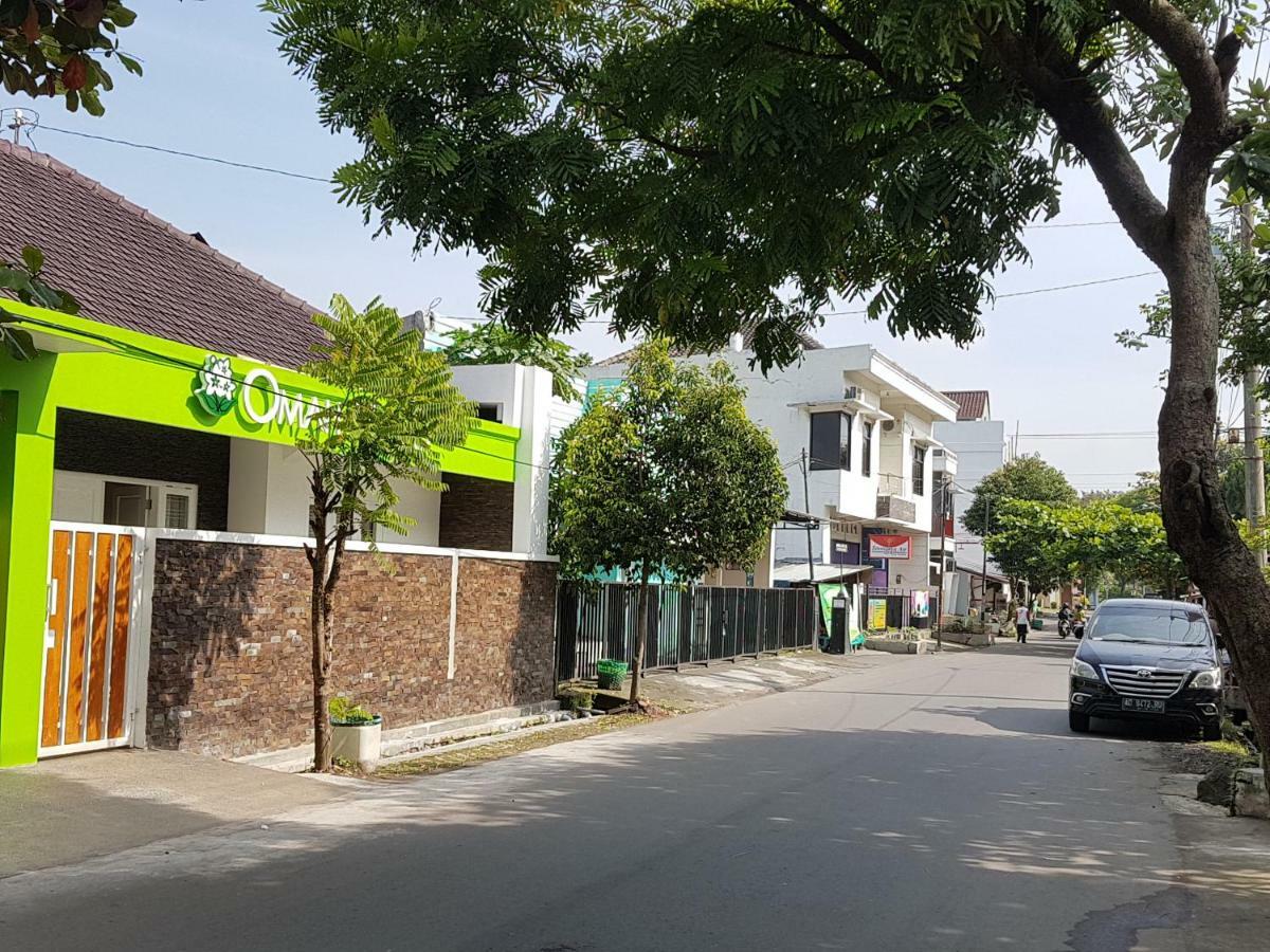Omah Melati - Vacation Home Solo المظهر الخارجي الصورة